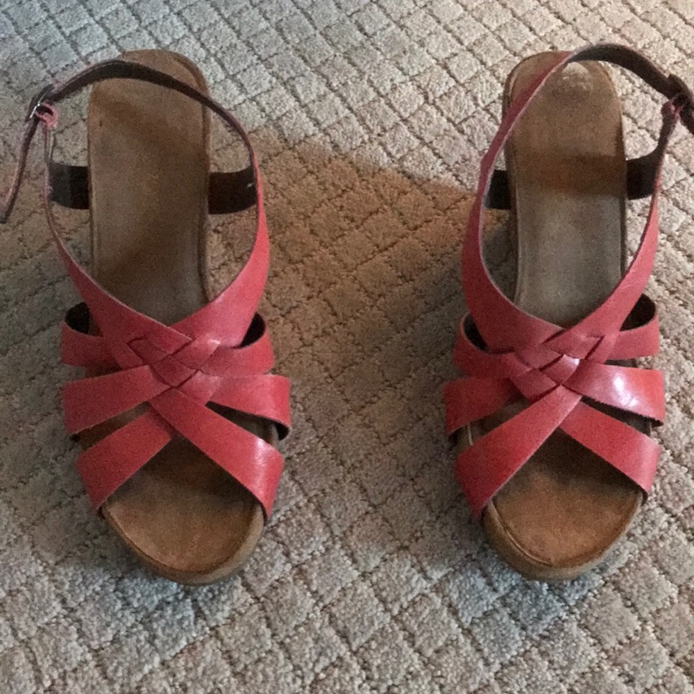 Wedge Sandals - Aerosoles - Peach